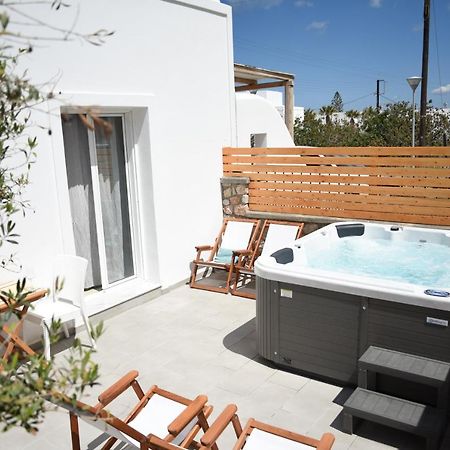 White Wave Villa, 3Min Walk From Beach Kamári エクステリア 写真