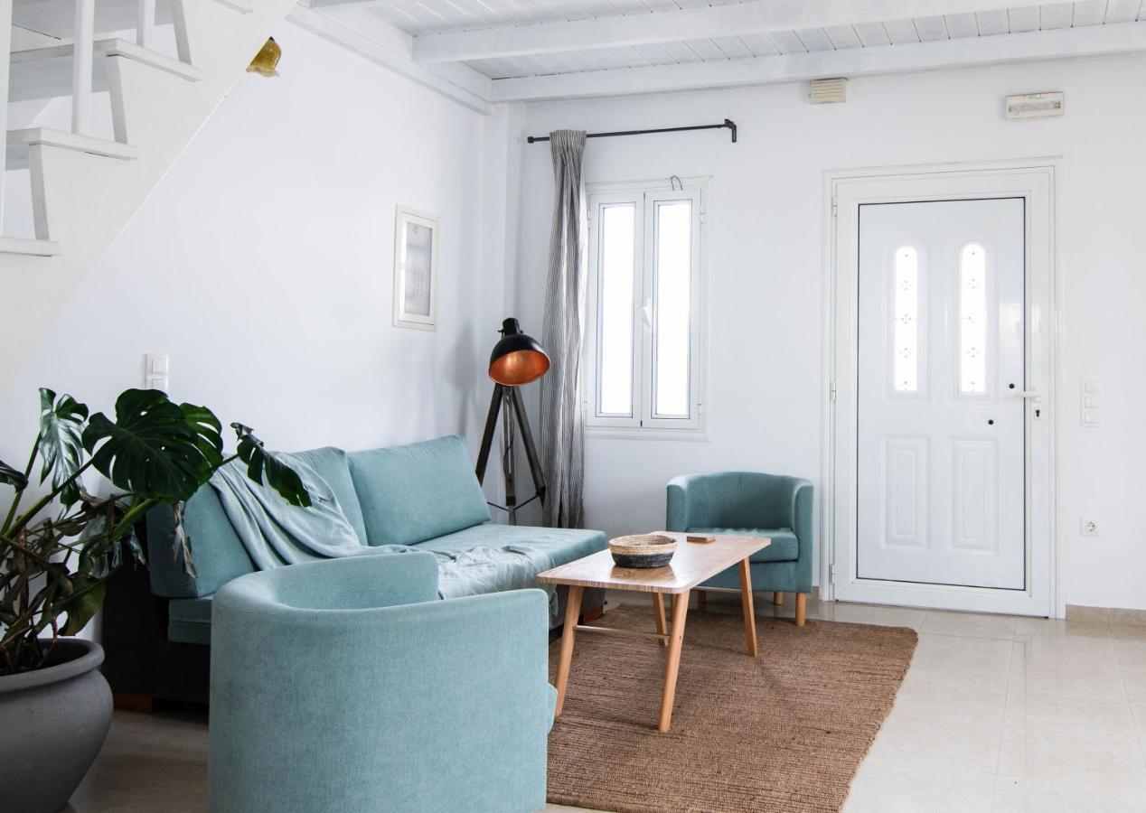 White Wave Villa, 3Min Walk From Beach Kamári エクステリア 写真