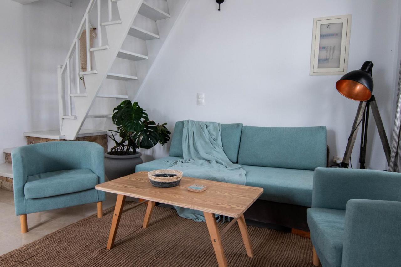 White Wave Villa, 3Min Walk From Beach Kamári エクステリア 写真